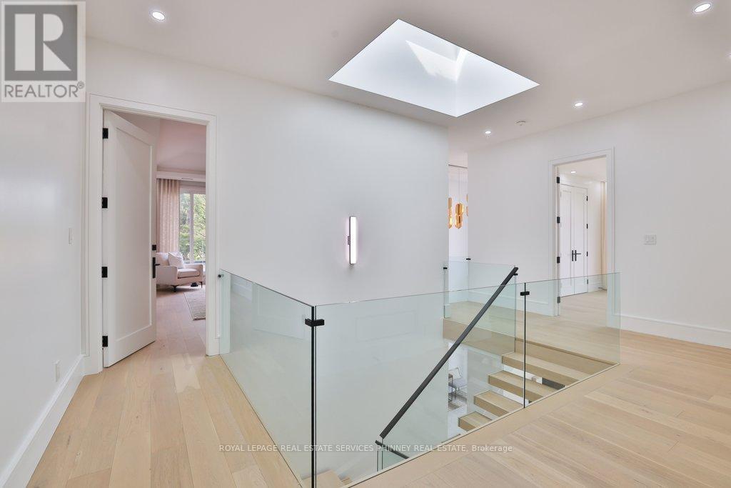 1143 Kane Road, Mississauga, ON - Indoor Photo Showing Other Room