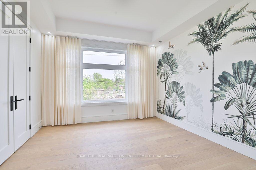 1143 Kane Road, Mississauga, ON - Indoor Photo Showing Other Room
