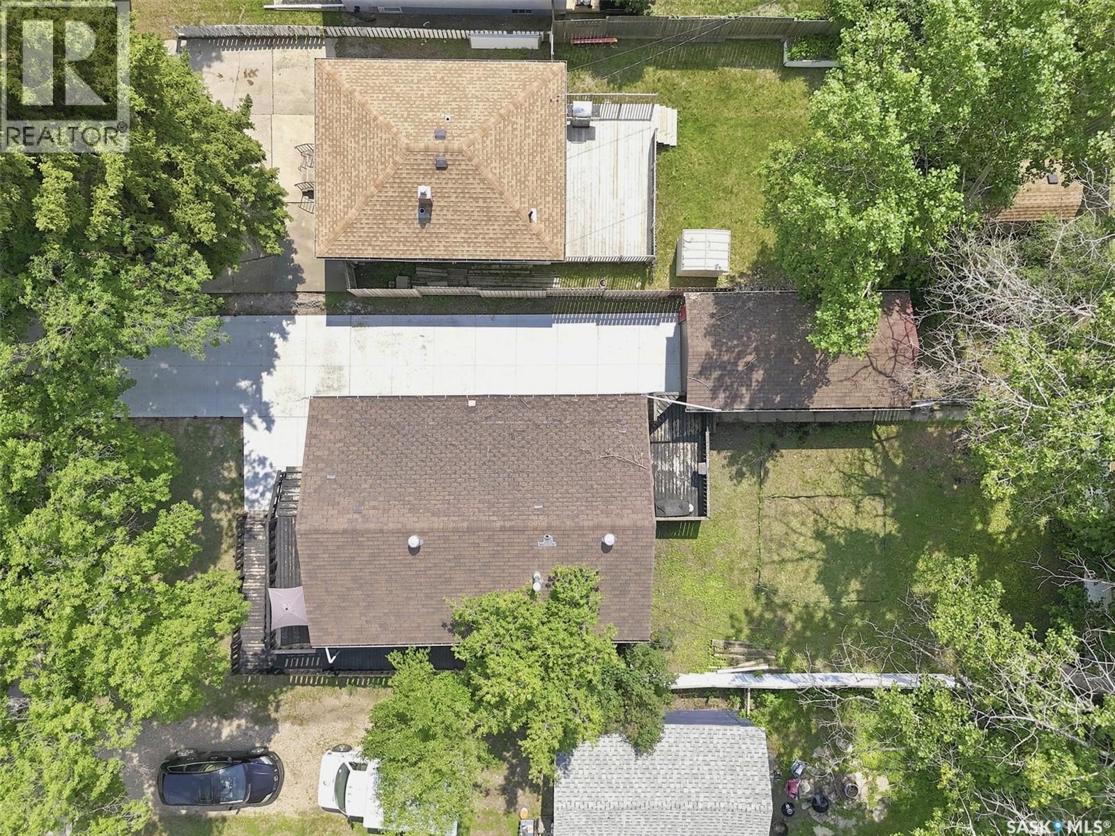 1709 2Nd Avenue N, Saskatoon, SK - Outdoor