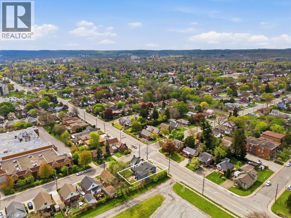 Image quality insufficient for description - 773 Lawrence Road, Hamilton, ON - Outdoor With View