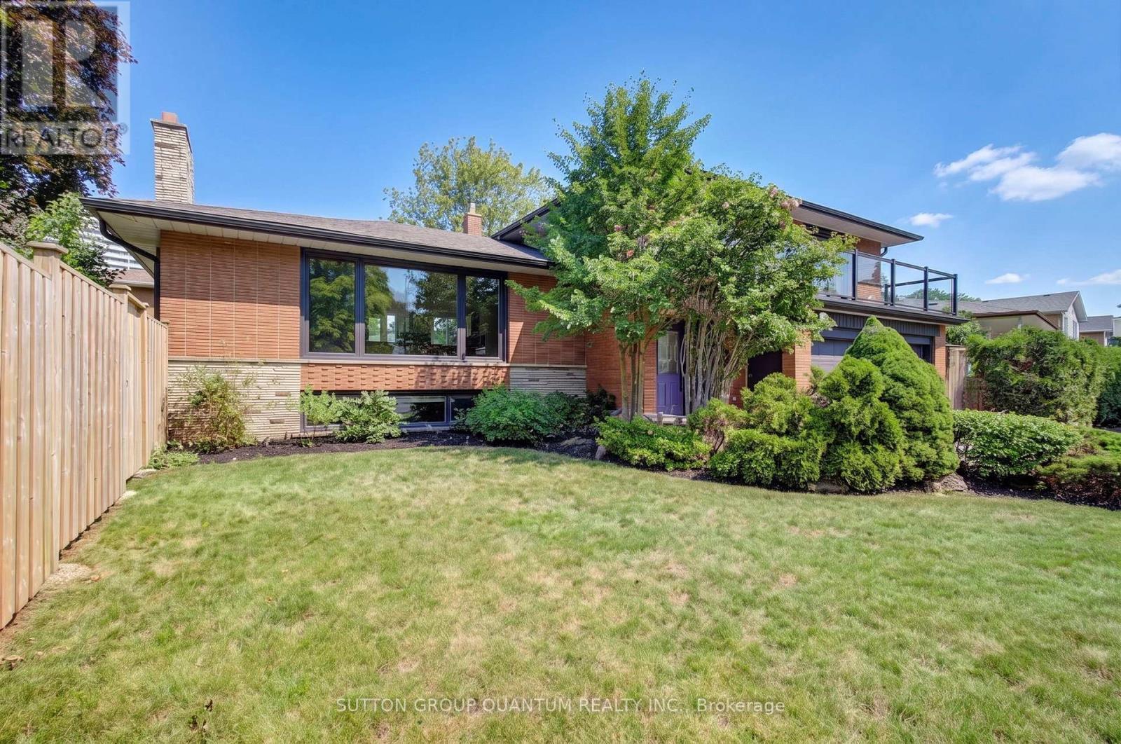3456 Riverspray Crescent, Mississauga, ON - Outdoor With Deck Patio Veranda