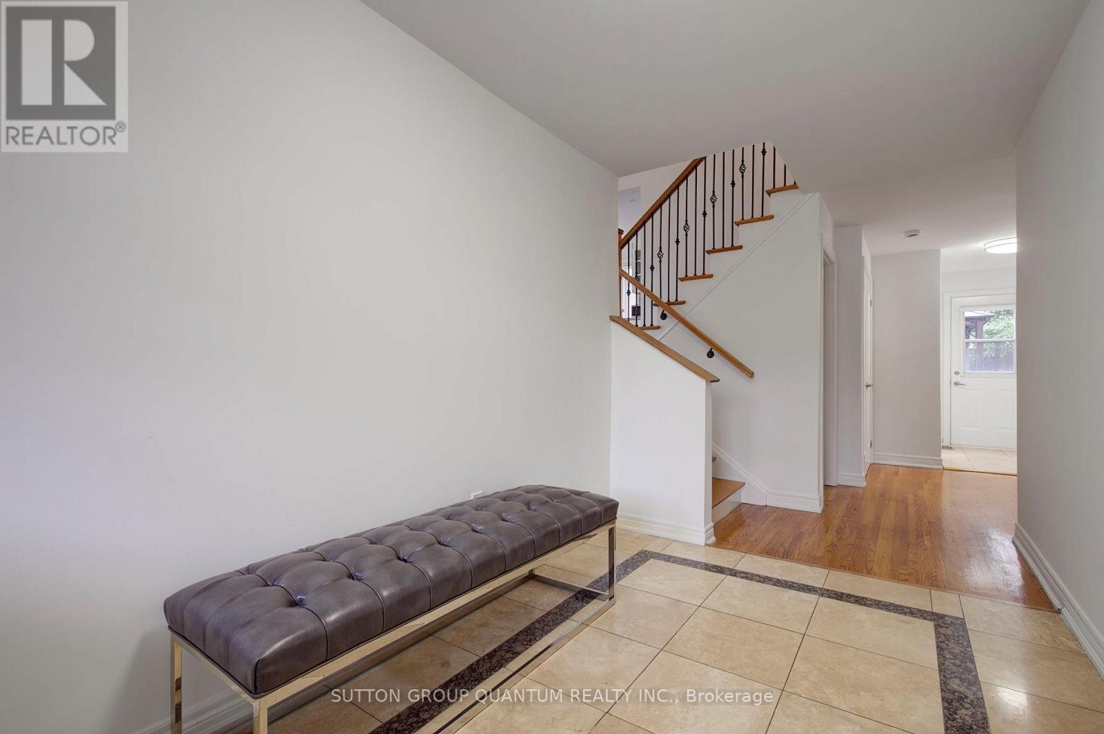 3456 Riverspray Crescent, Mississauga, ON - Indoor Photo Showing Other Room