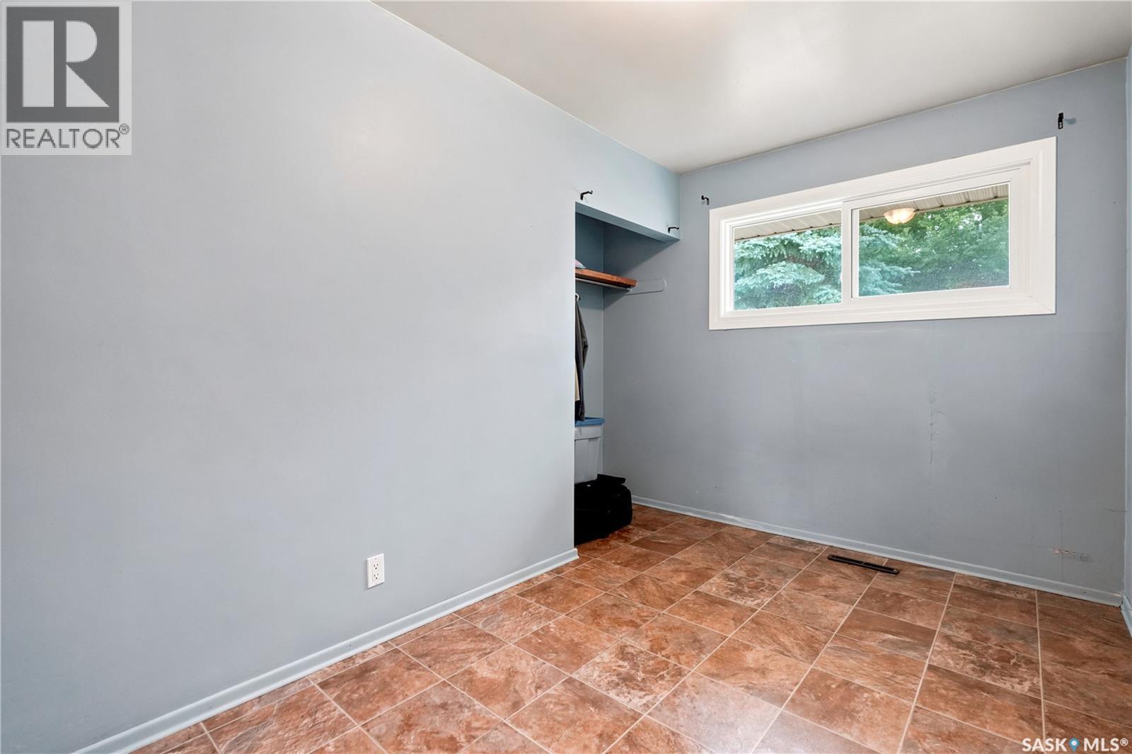 145 Ellison Crescent, Regina, SK - Indoor Photo Showing Other Room