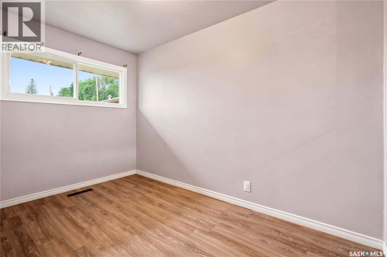 145 Ellison Crescent, Regina, SK - Indoor Photo Showing Other Room