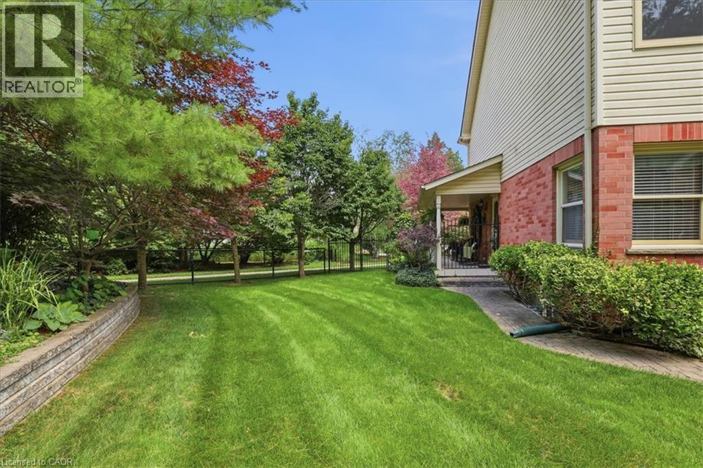 Yard - 39 Everwood Run, Kitchener, ON - Outdoor