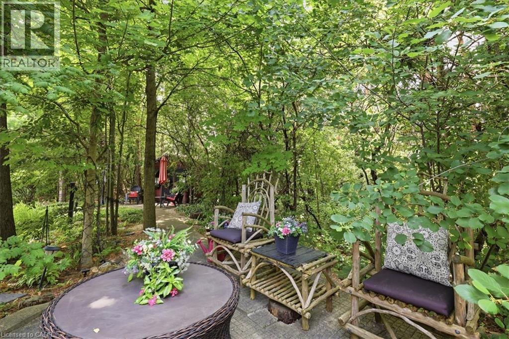 Patio terrace - 39 Everwood Run, Kitchener, ON - Outdoor With Deck Patio Veranda