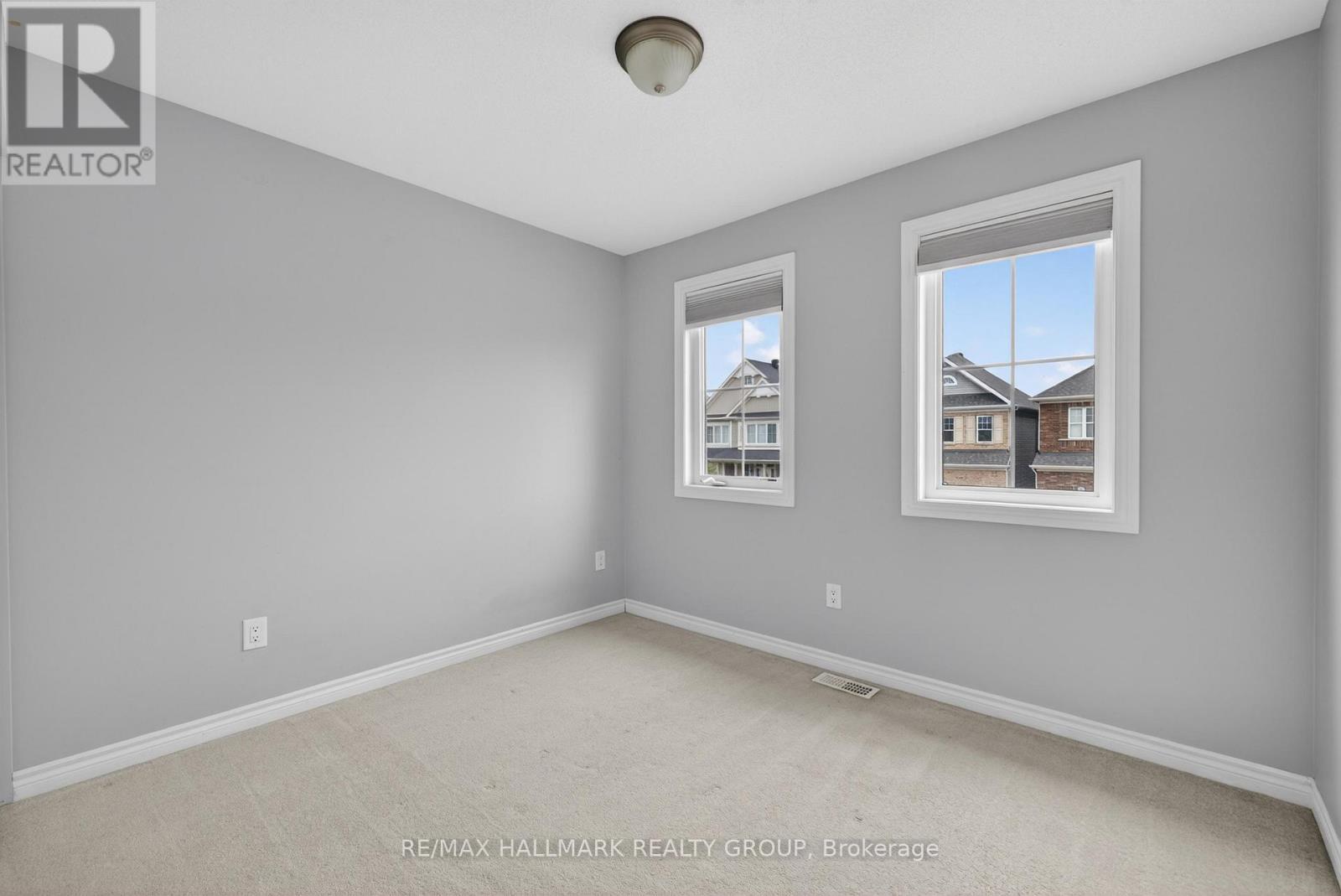 81 Switch Grass Crescent, Ottawa, ON - Indoor Photo Showing Other Room