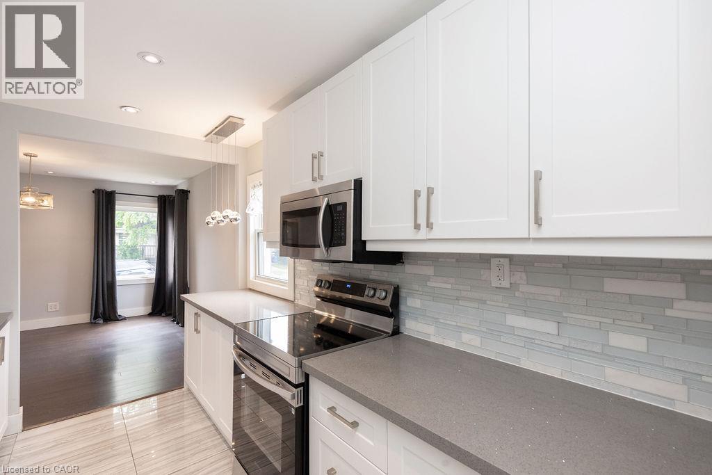 57 Division Street, Hamilton, ON - Indoor Photo Showing Kitchen