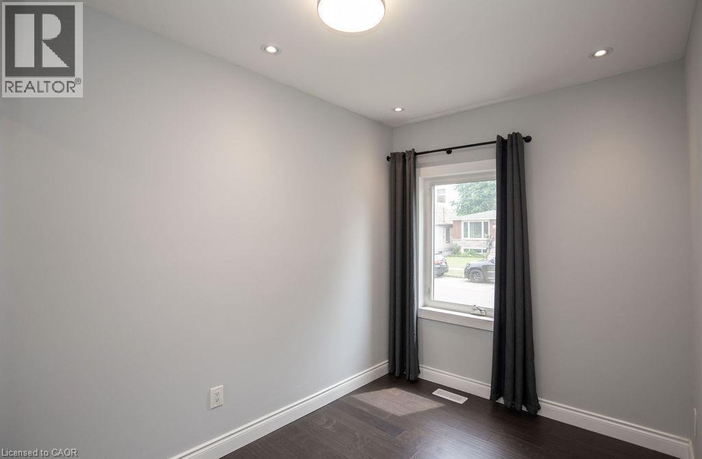 57 Division Street, Hamilton, ON - Indoor Photo Showing Other Room