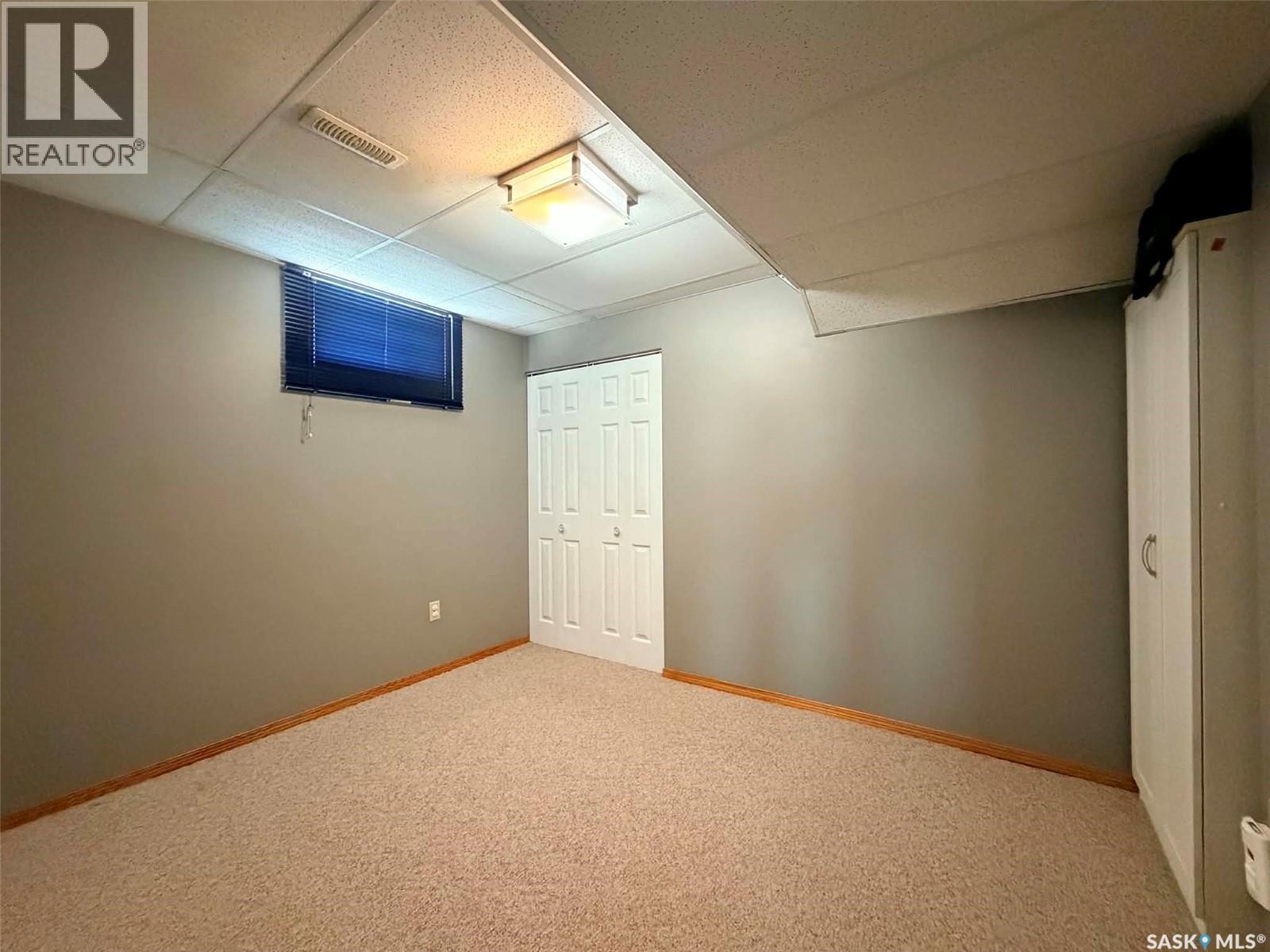 9 1St Avenue, Battleford, SK - Indoor Photo Showing Other Room