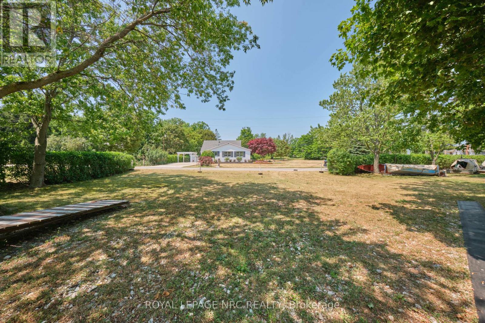 5 Mohawk Point Road, Haldimand, ON - Outdoor