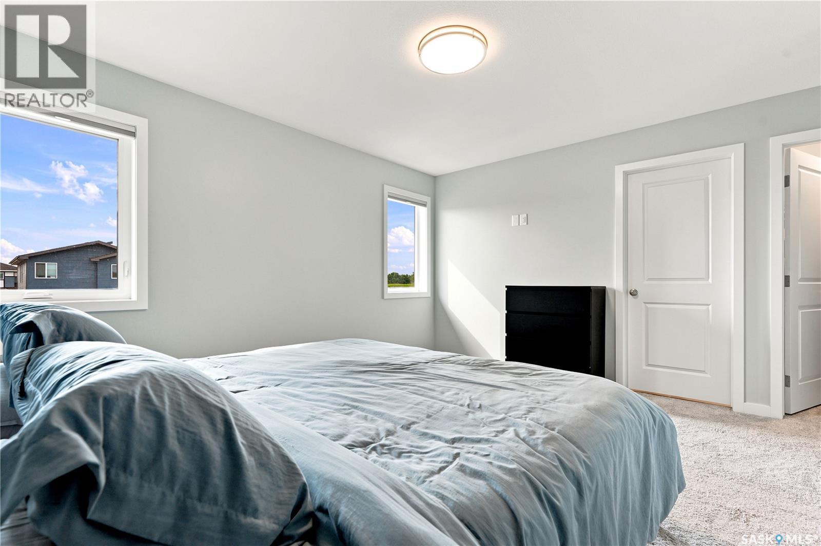 1054 Brighton Gate, Saskatoon, SK - Indoor Photo Showing Bedroom