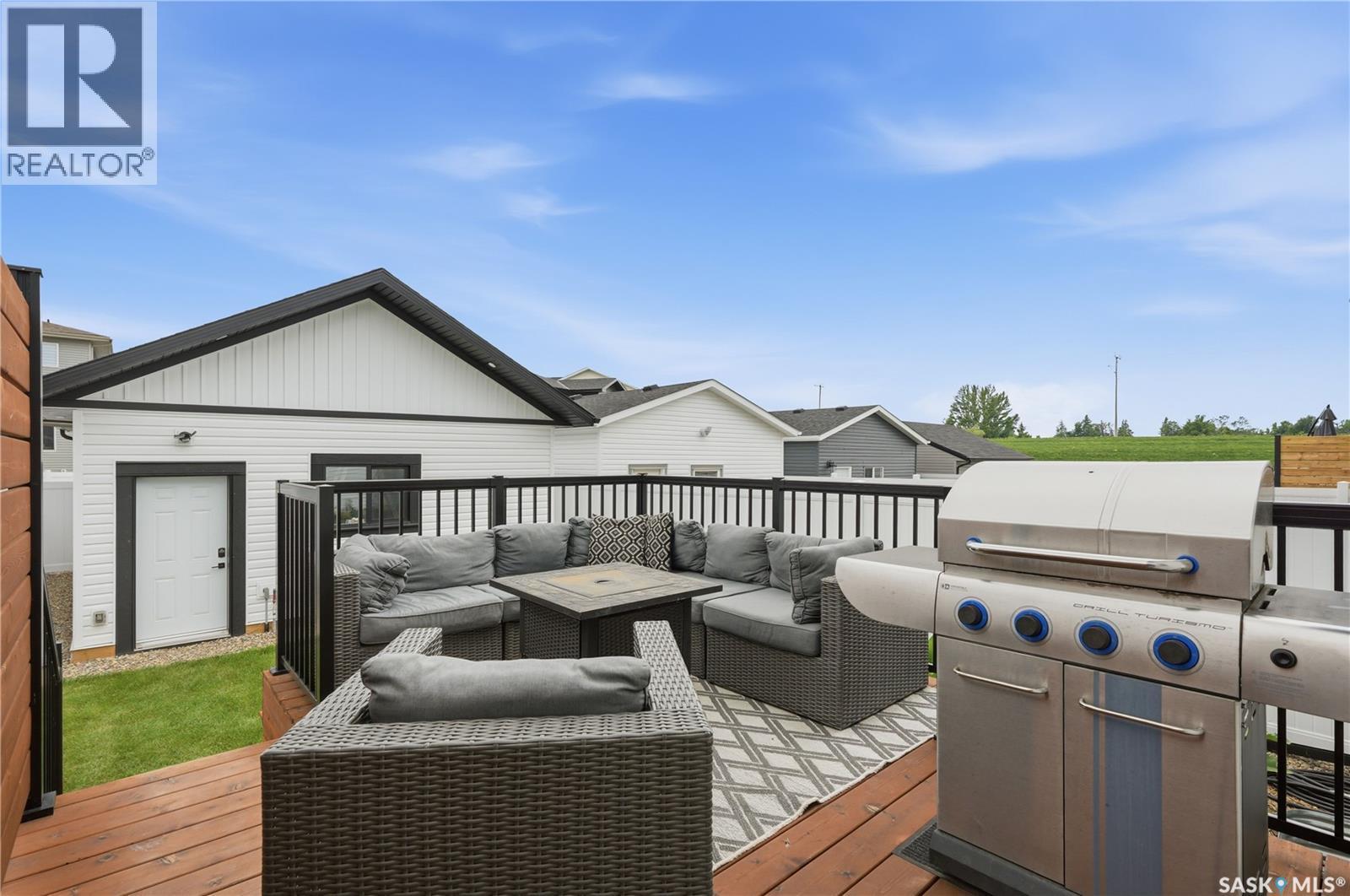 1054 Brighton Gate, Saskatoon, SK - Outdoor With Deck Patio Veranda With Exterior