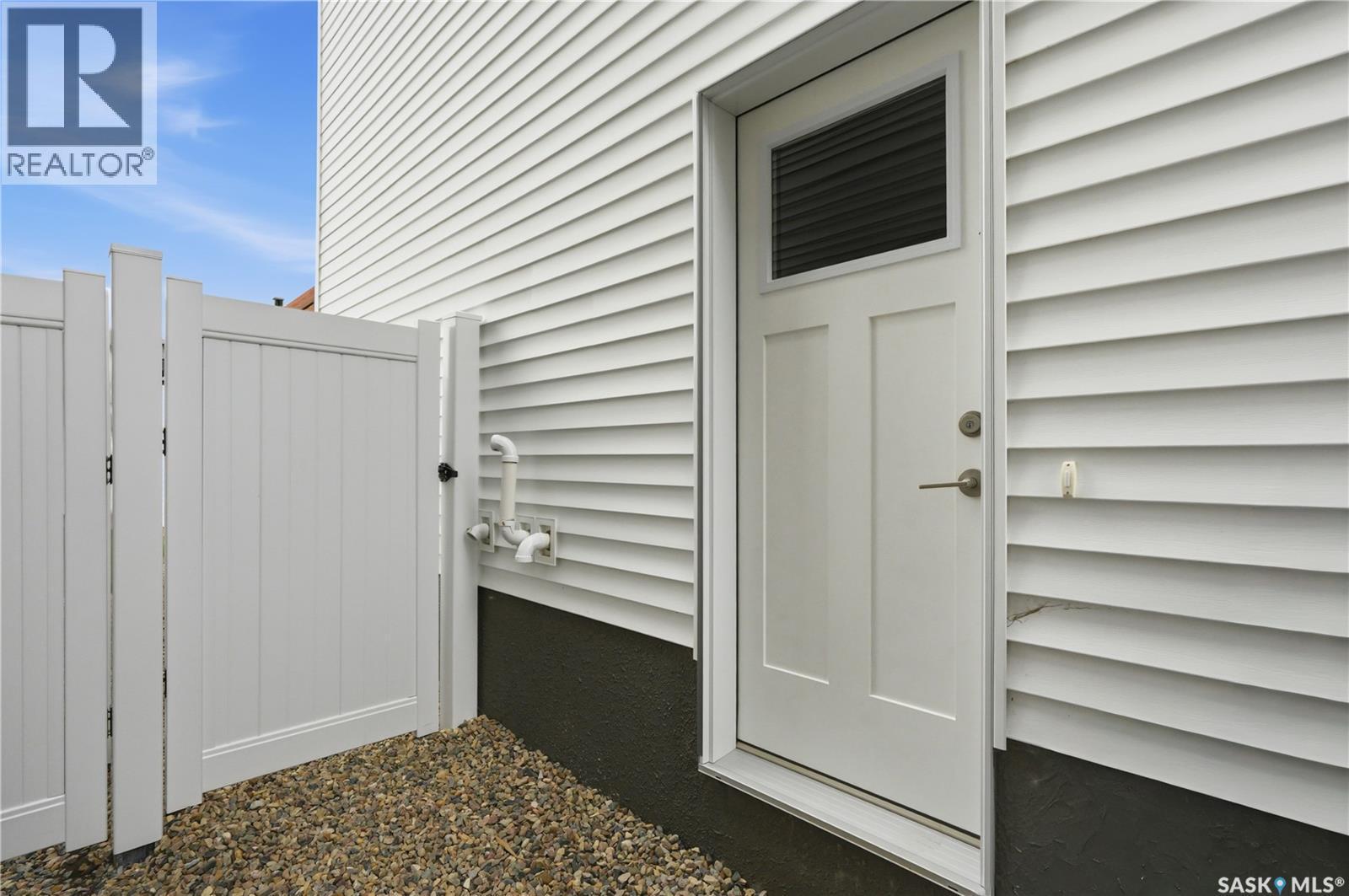 1054 Brighton Gate, Saskatoon, SK - Outdoor With Exterior
