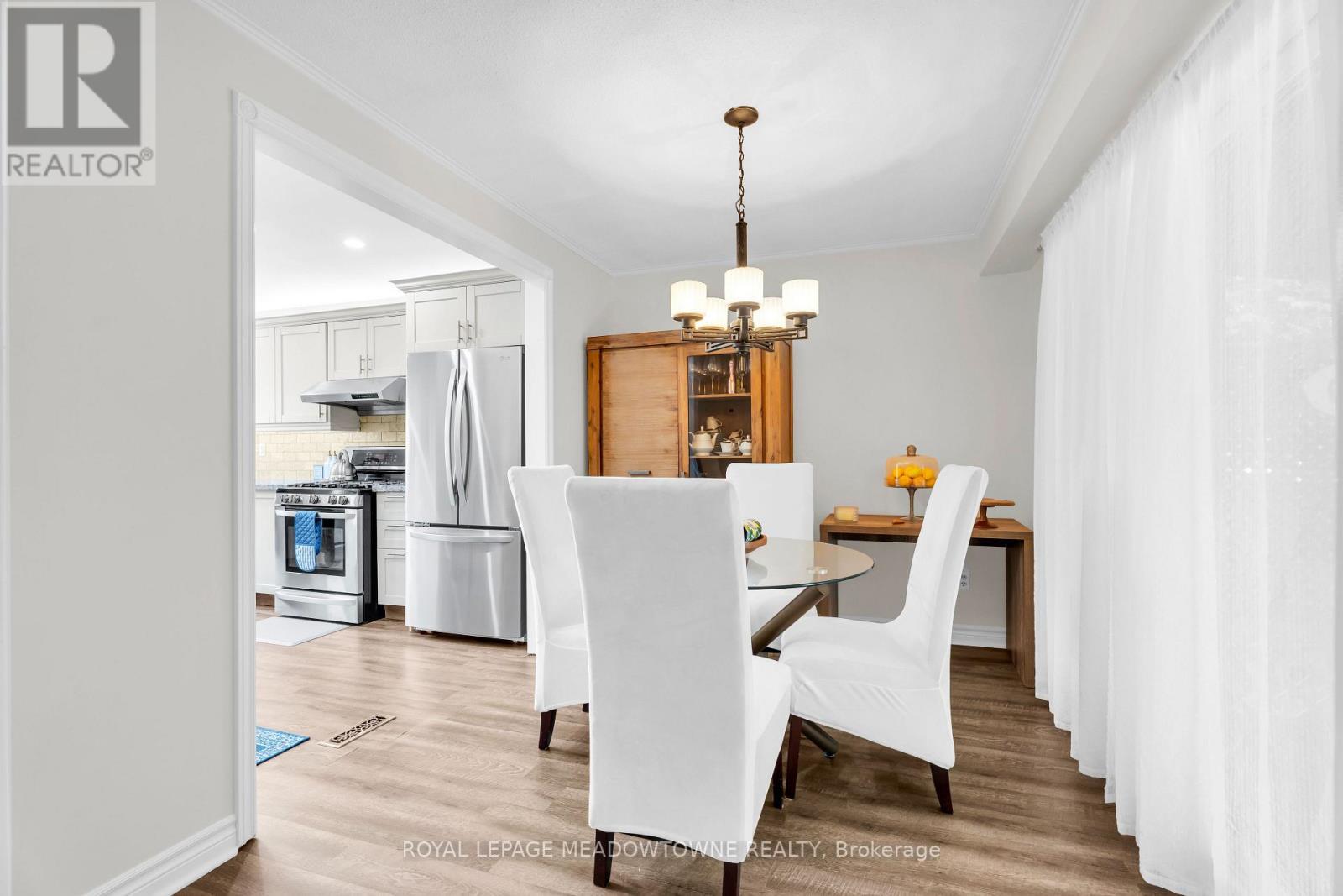 3 Northgate Boulevard, Brampton, ON - Indoor Photo Showing Dining Room