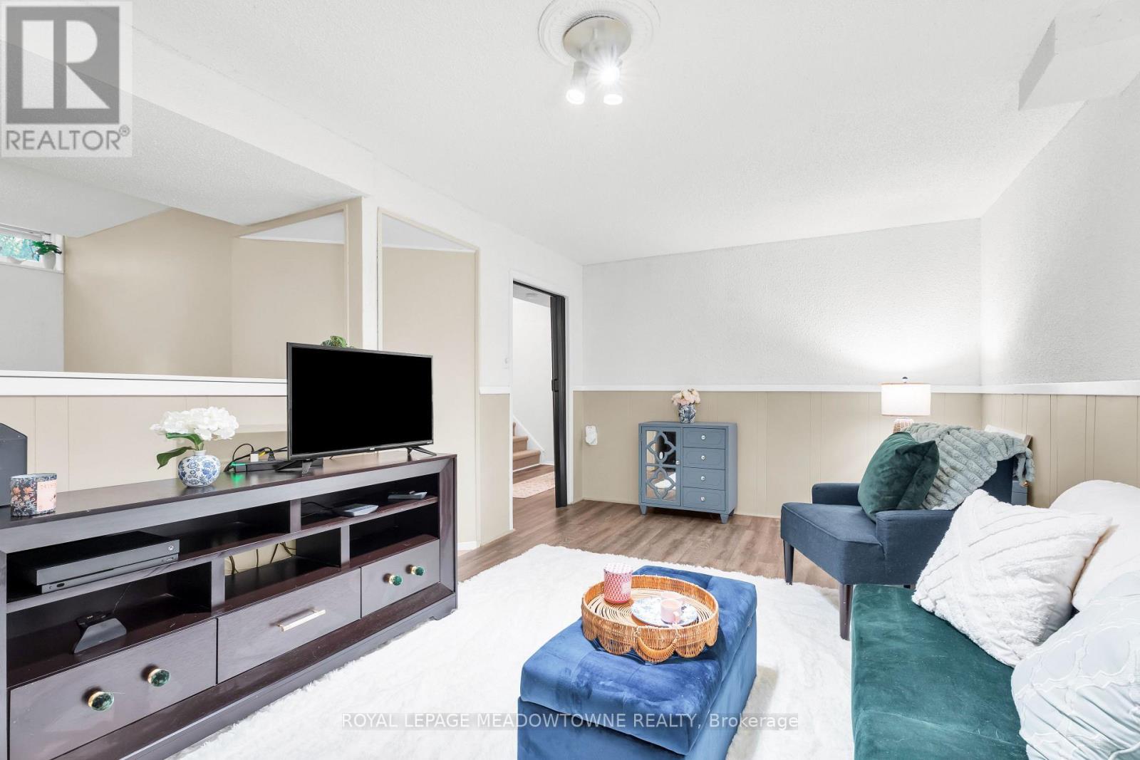 3 Northgate Boulevard, Brampton, ON - Indoor Photo Showing Living Room