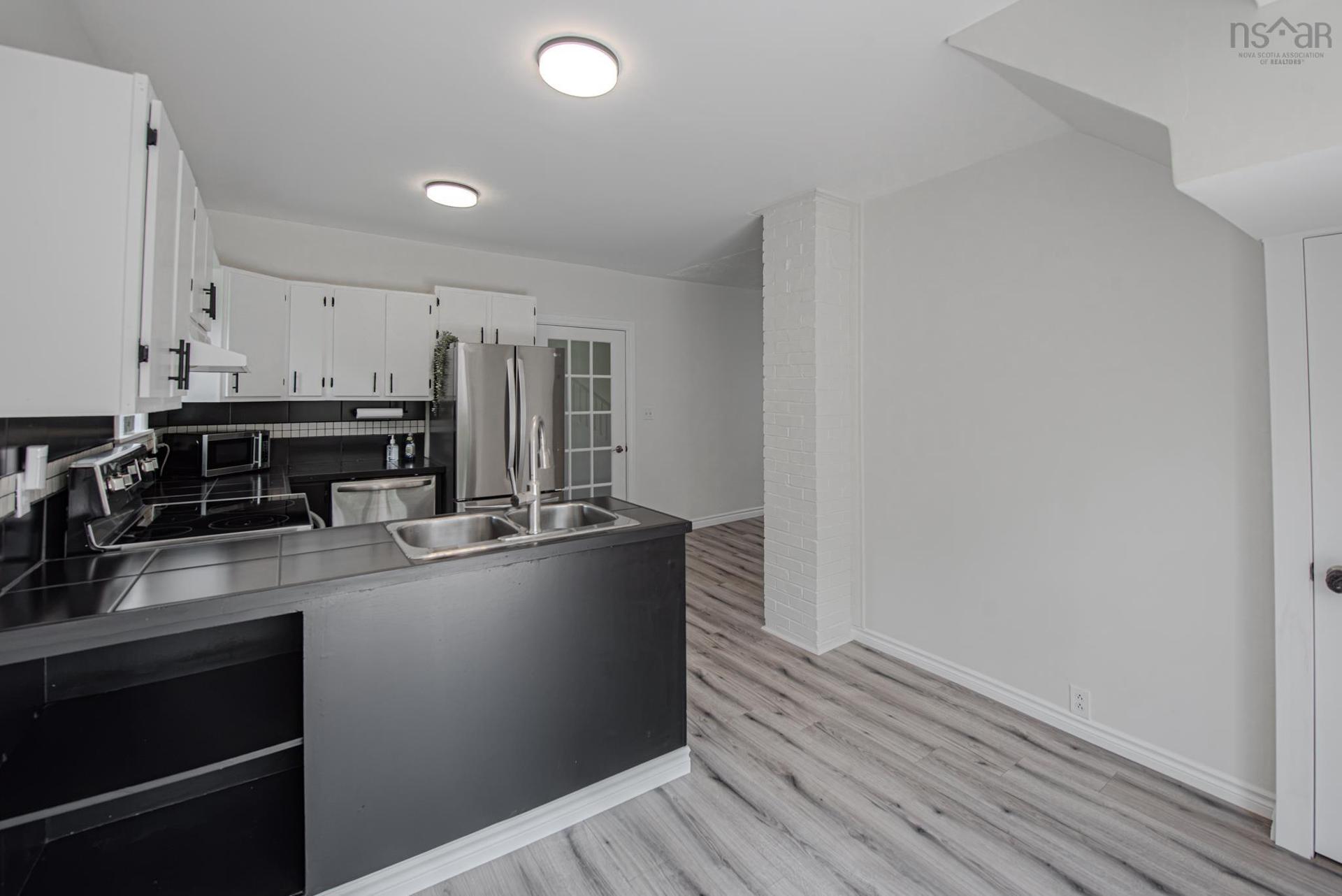 35 Foxbrook Road, Hopewell, NS - Indoor Photo Showing Kitchen With Double Sink