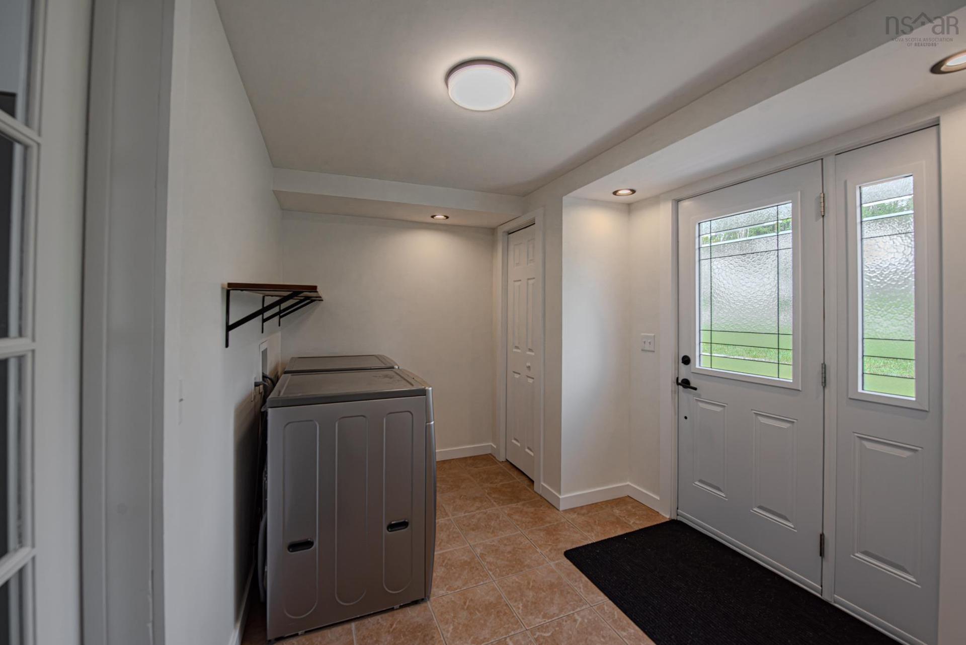 35 Foxbrook Road, Hopewell, NS - Indoor Photo Showing Other Room