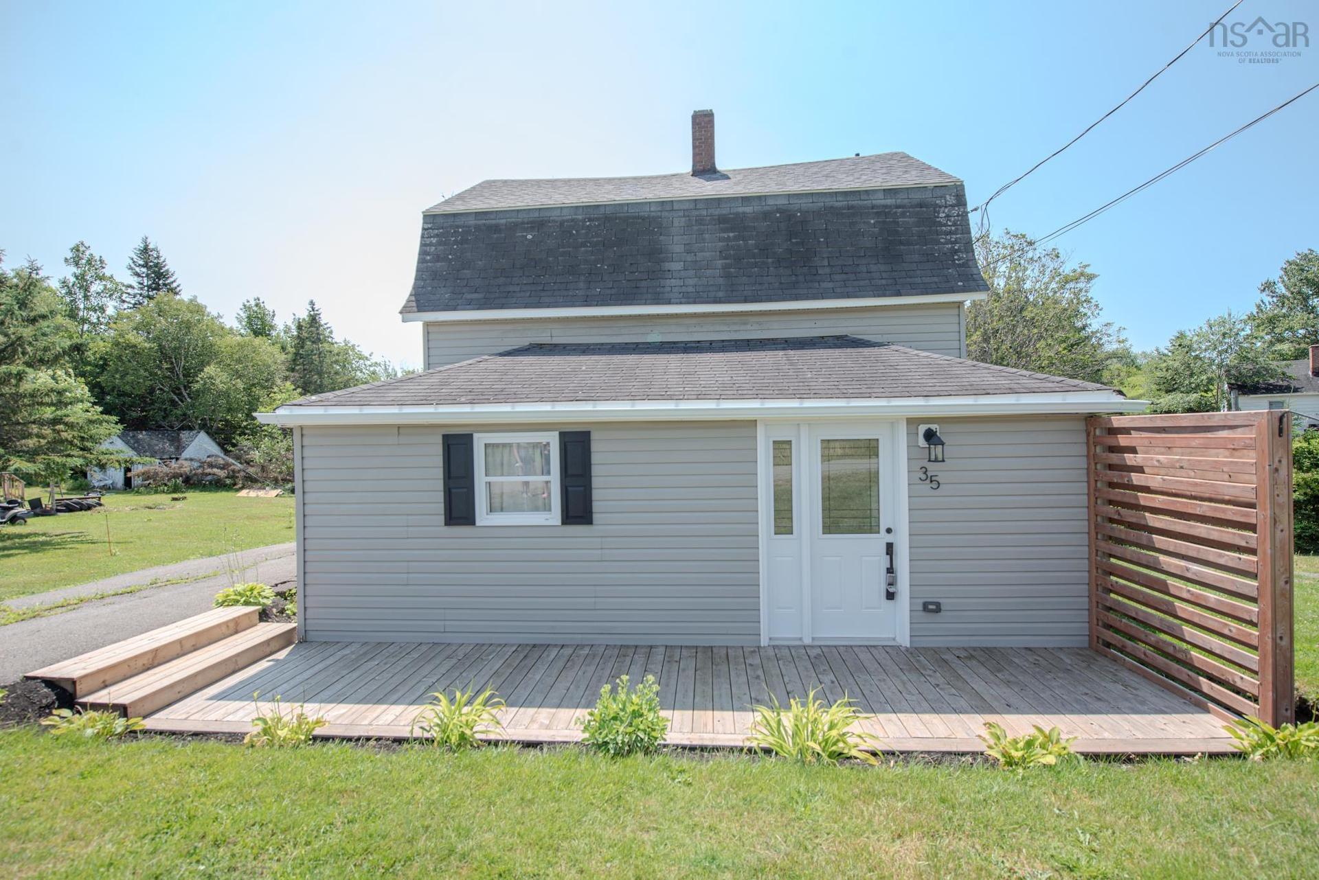 35 Foxbrook Road, Hopewell, NS - Outdoor With Exterior