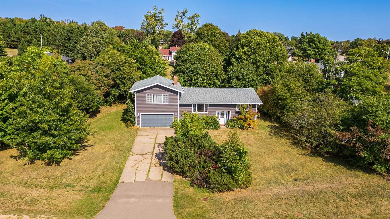 37 Chelsey Circle, Charlottetown, PE - Outdoor