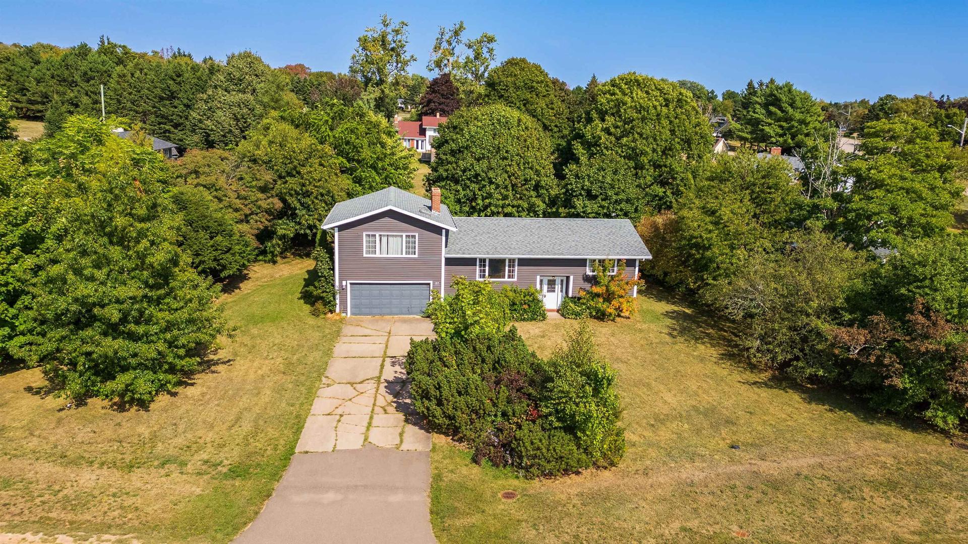 37 Chelsey Circle, Charlottetown, PE - Outdoor