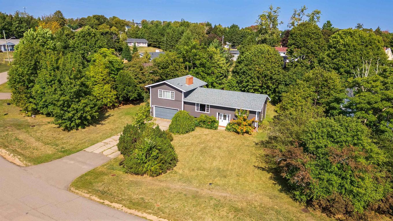 37 Chelsey Circle, Charlottetown, PE - Outdoor