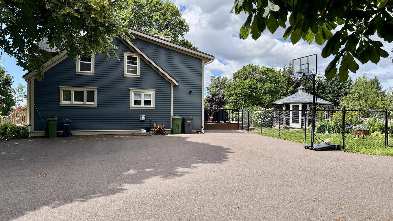 75 Blue Shank Road, Summerside, PE - Outdoor
