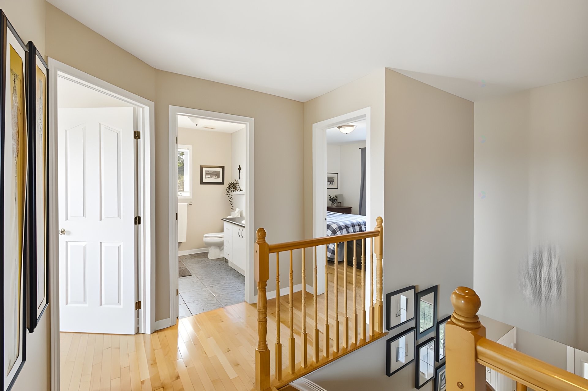 Passageway - 16 Rue Du Frimas, Gatineau (Hull), QC - Indoor Photo Showing Other Room