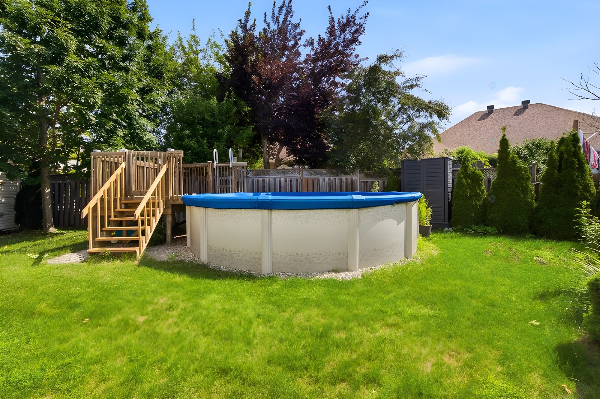 Pool - 16 Rue Du Frimas, Gatineau (Hull), QC - Outdoor With Above Ground Pool With Backyard