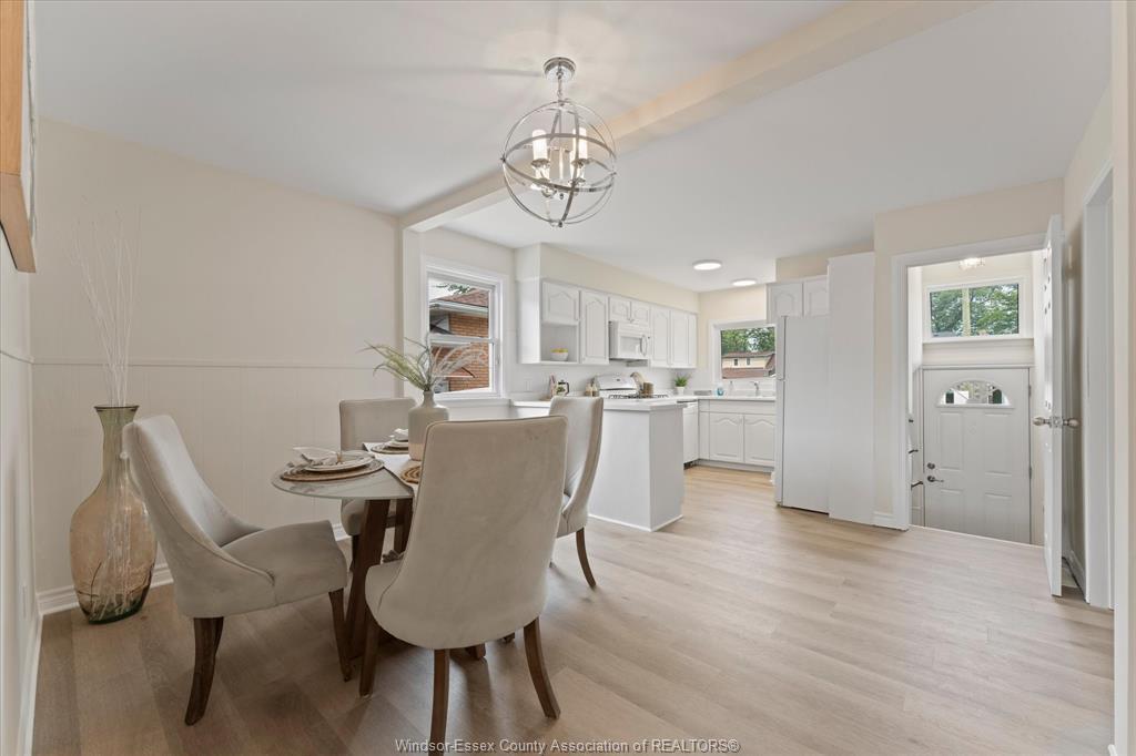 920 Louis, Windsor, ON - Indoor Photo Showing Dining Room