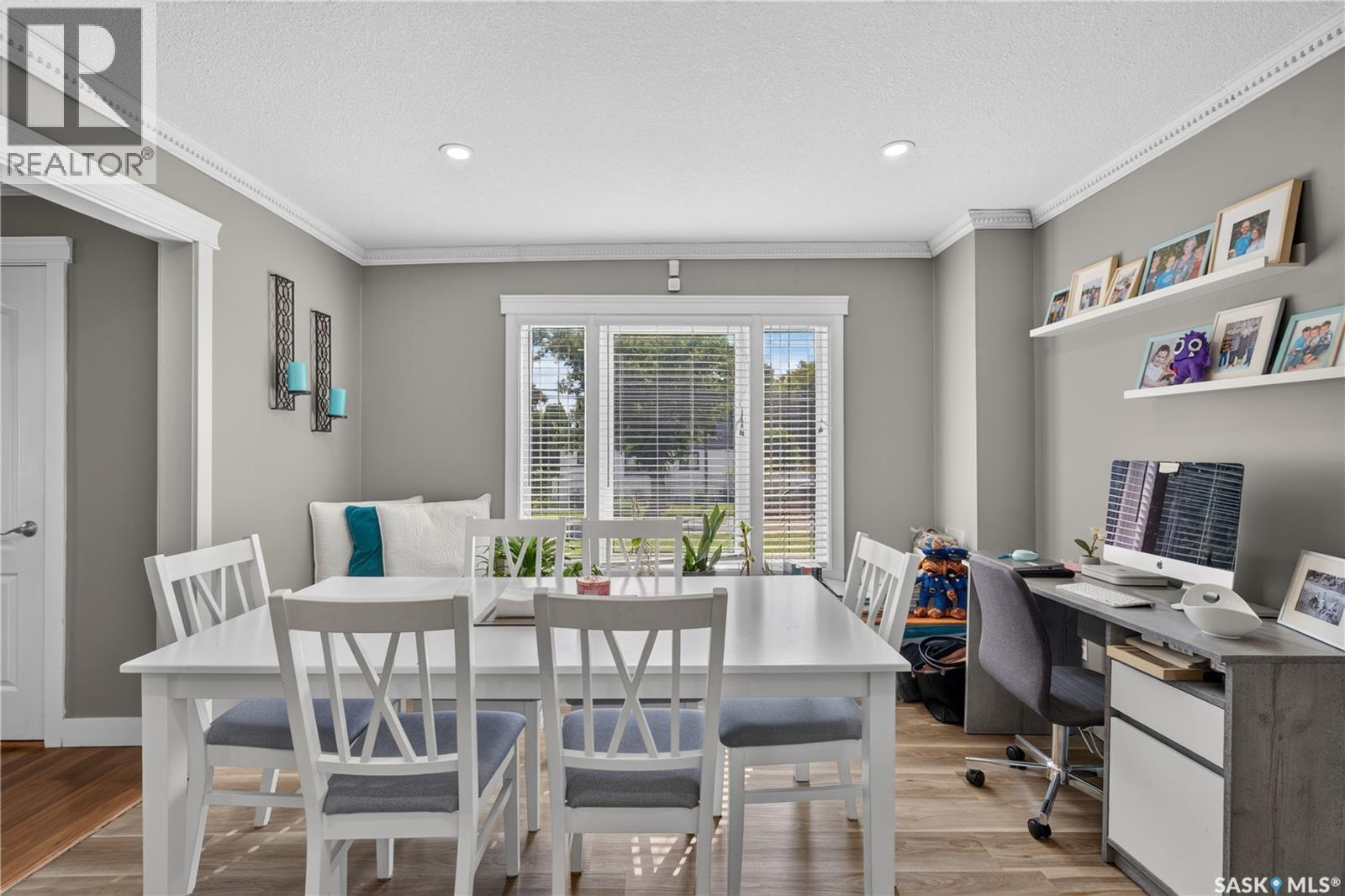 477 22Nd Street E, Prince Albert, SK - Indoor Photo Showing Dining Room