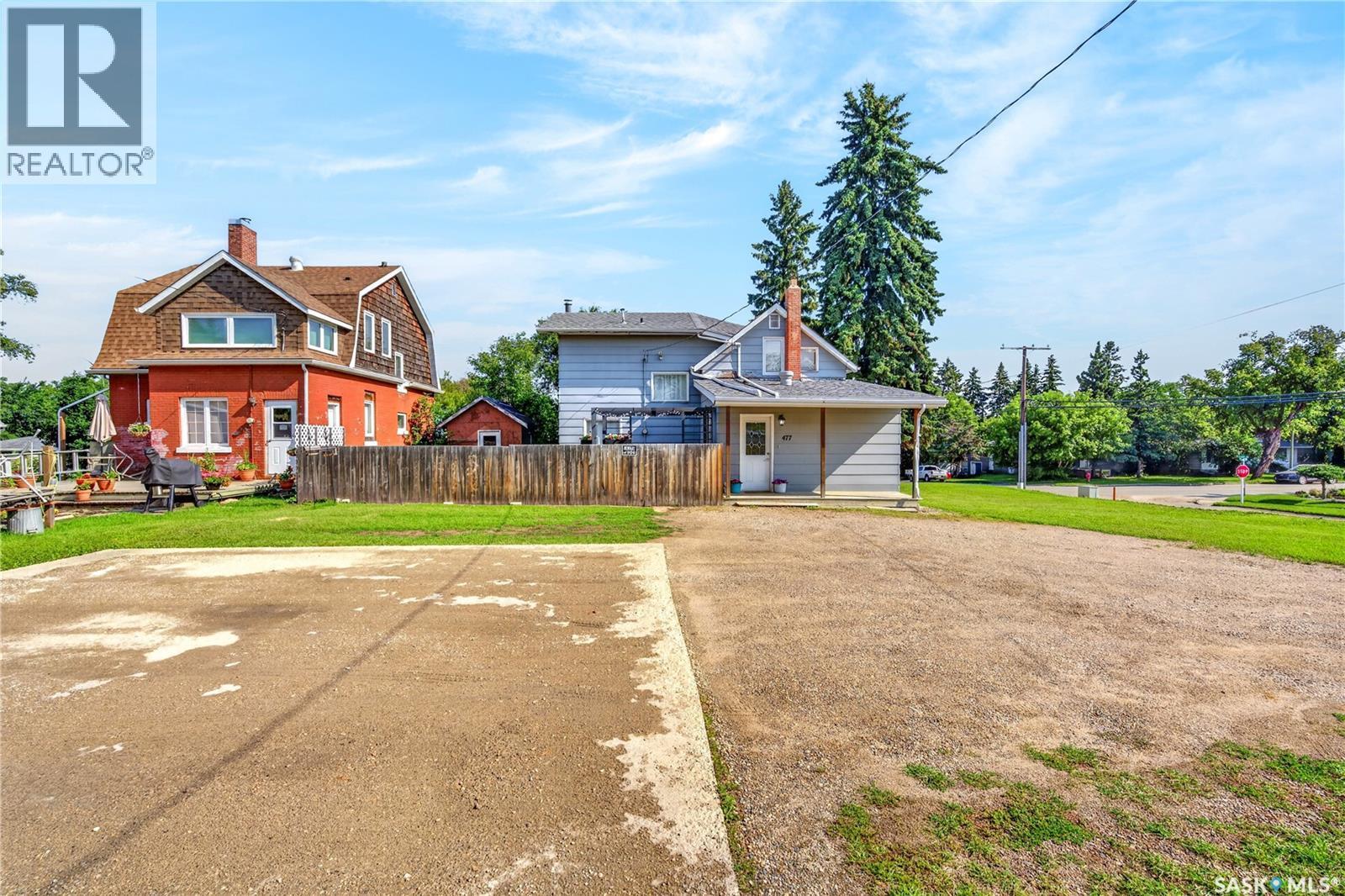 477 22Nd Street E, Prince Albert, SK - Outdoor