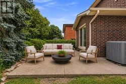 Virtually Staged/ altered -