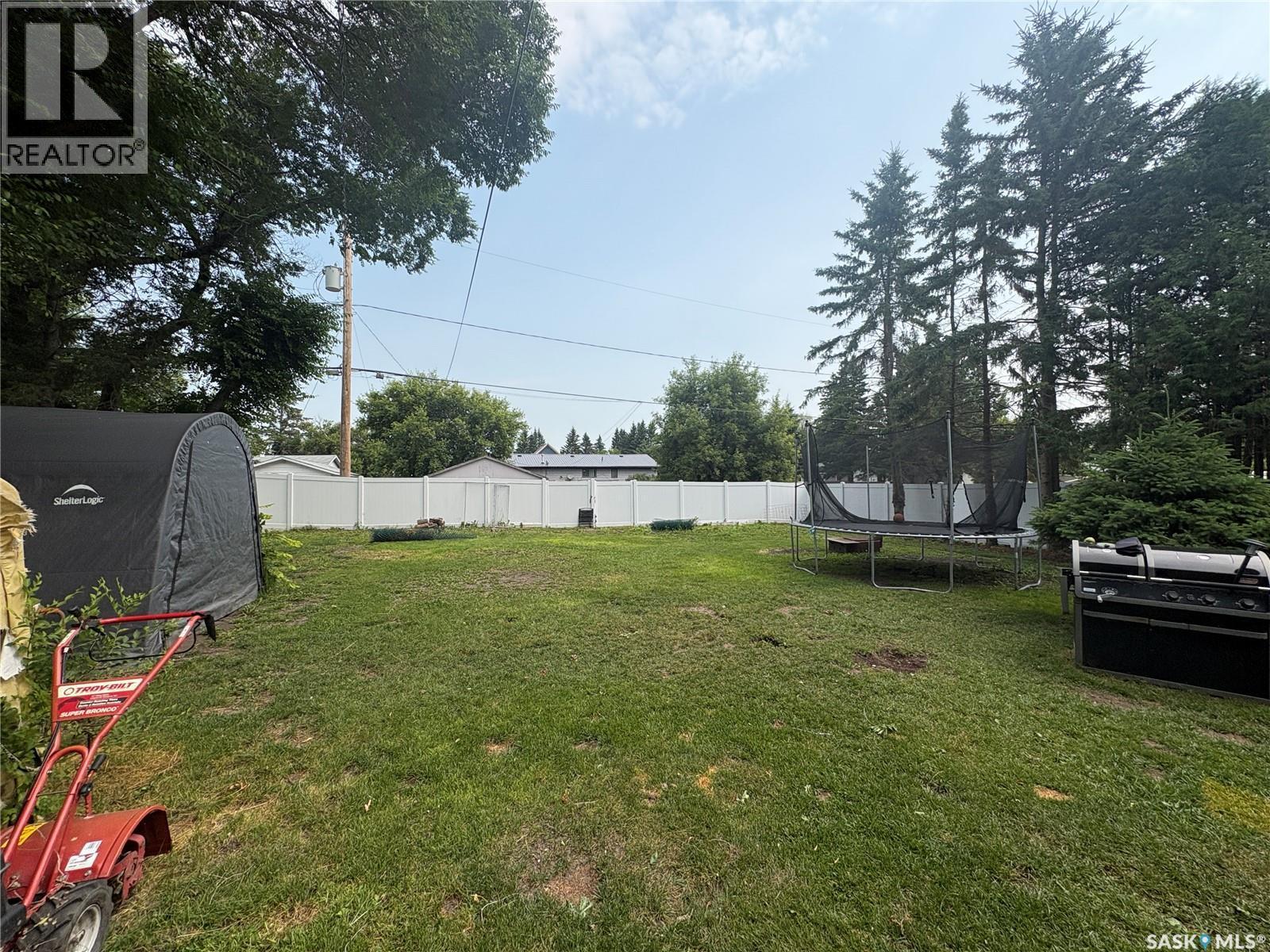 312 Bismark Avenue, Langenburg, SK - Outdoor