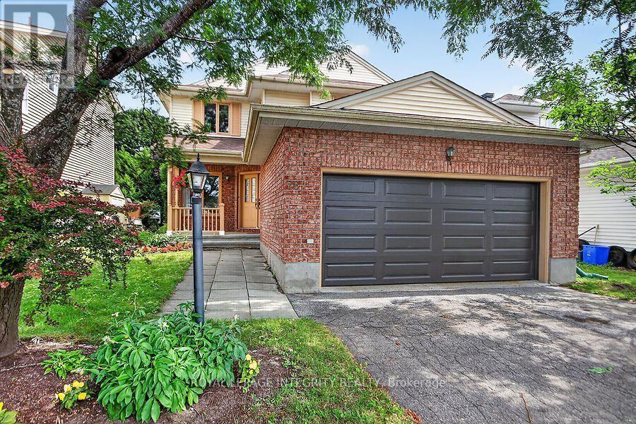 Front - 76 Saddlehorn Crescent, Ottawa, ON - Outdoor