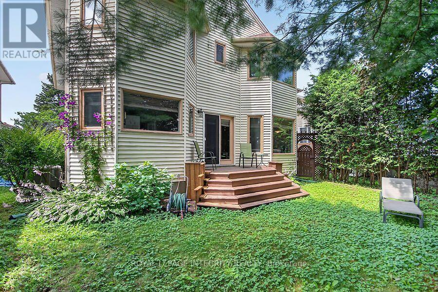 Exterior Back - 76 Saddlehorn Crescent, Ottawa, ON - Outdoor
