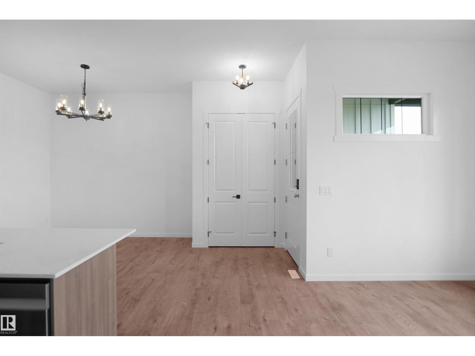 7523 Observer Ln Nw, Edmonton, AB