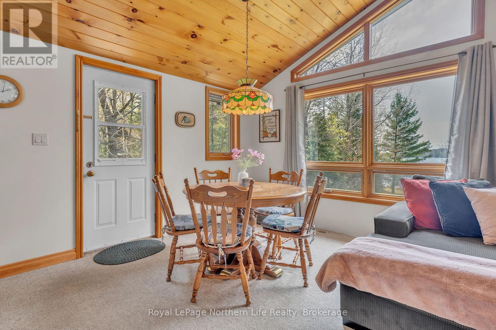 133 Harrison Road, Nipissing, ON - Indoor Photo Showing Dining Room