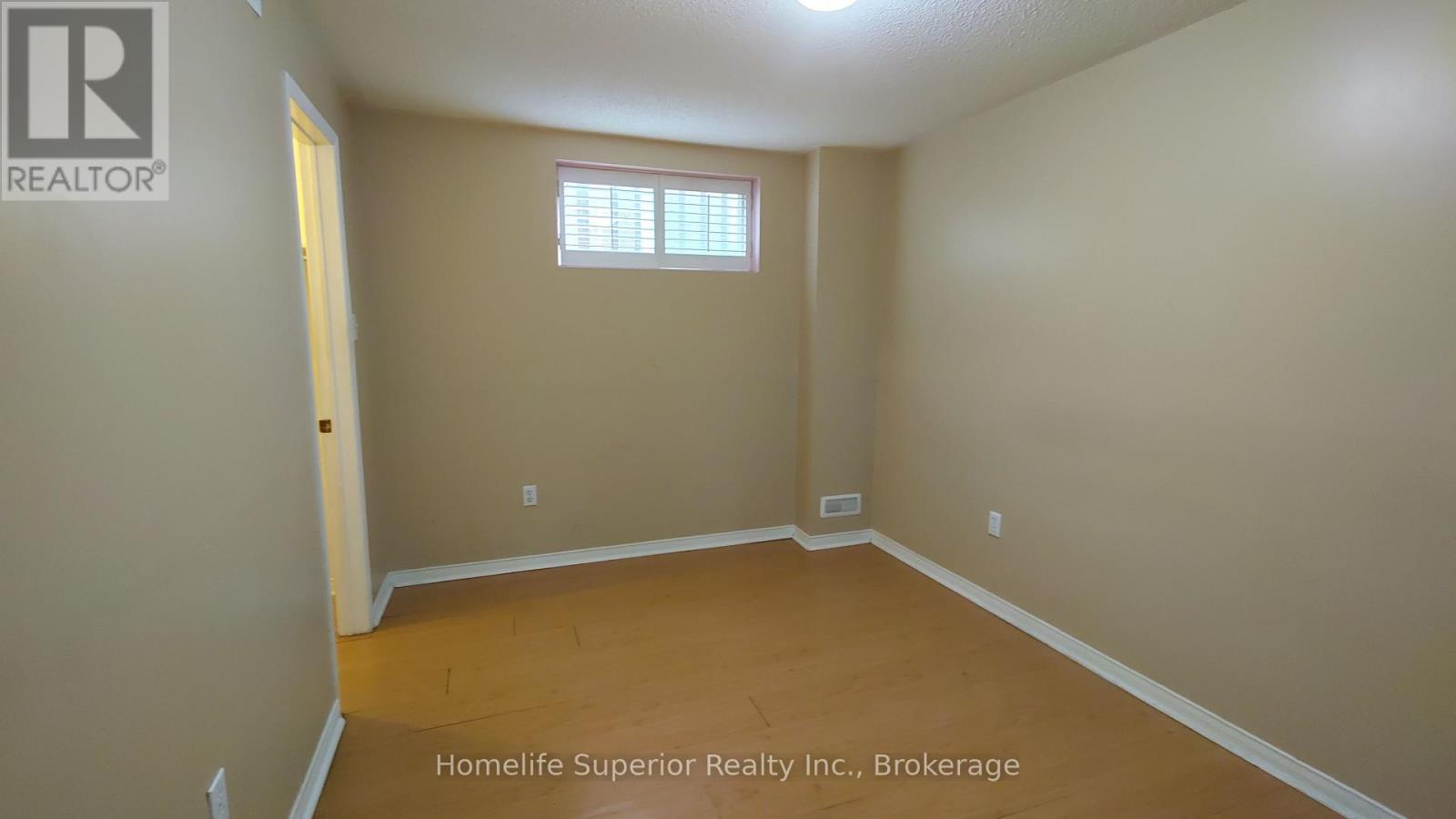 17 Summerfield Crescent, Brampton (Brampton West), ON - Indoor Photo Showing Other Room