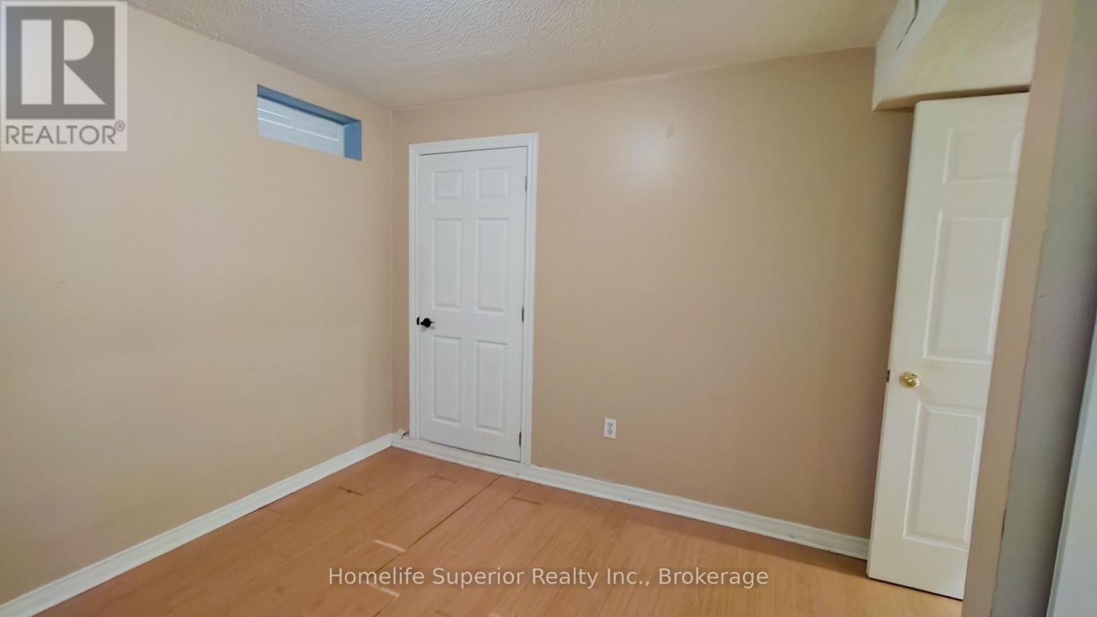 17 Summerfield Crescent, Brampton (Brampton West), ON - Indoor Photo Showing Other Room