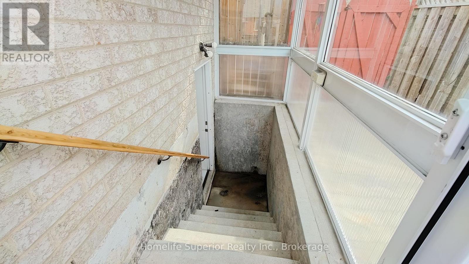 17 Summerfield Crescent, Brampton (Brampton West), ON - Indoor Photo Showing Other Room