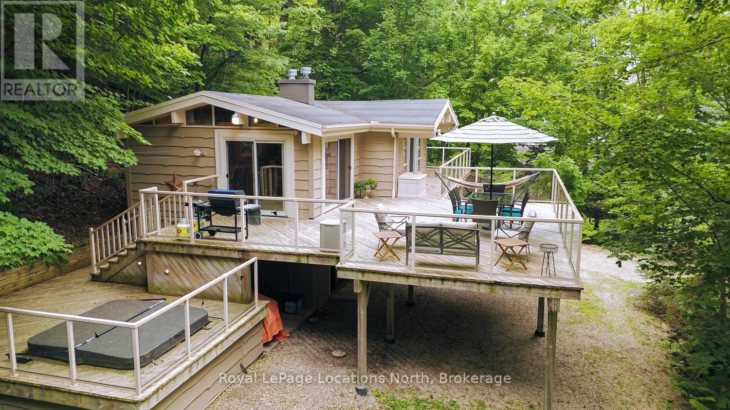 143 St Moritz Crescent, Blue Mountains, ON - Outdoor With Deck Patio Veranda With Exterior
