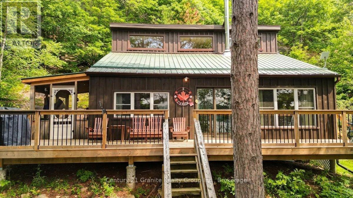 91 Ups & Downs Lane, South Algonquin, ON - Outdoor With Deck Patio Veranda