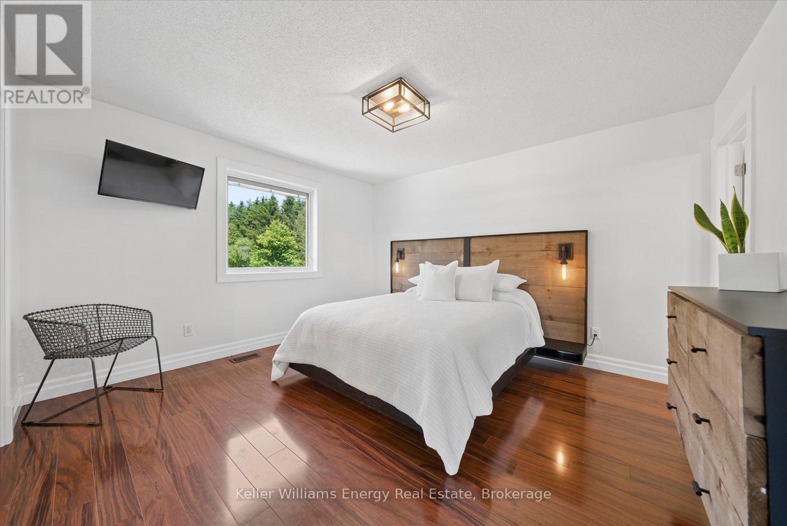 8280 Albert Court, Hamilton Township, ON - Indoor Photo Showing Bedroom