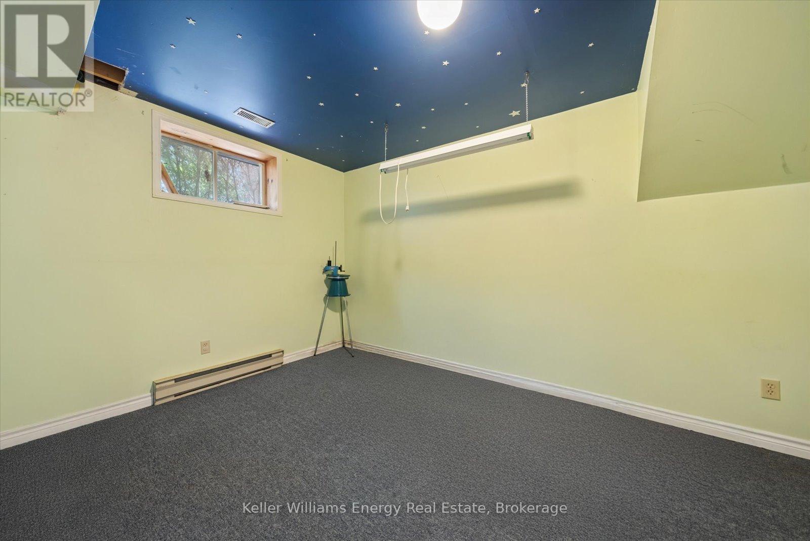 8280 Albert Court, Hamilton Township, ON - Indoor Photo Showing Other Room