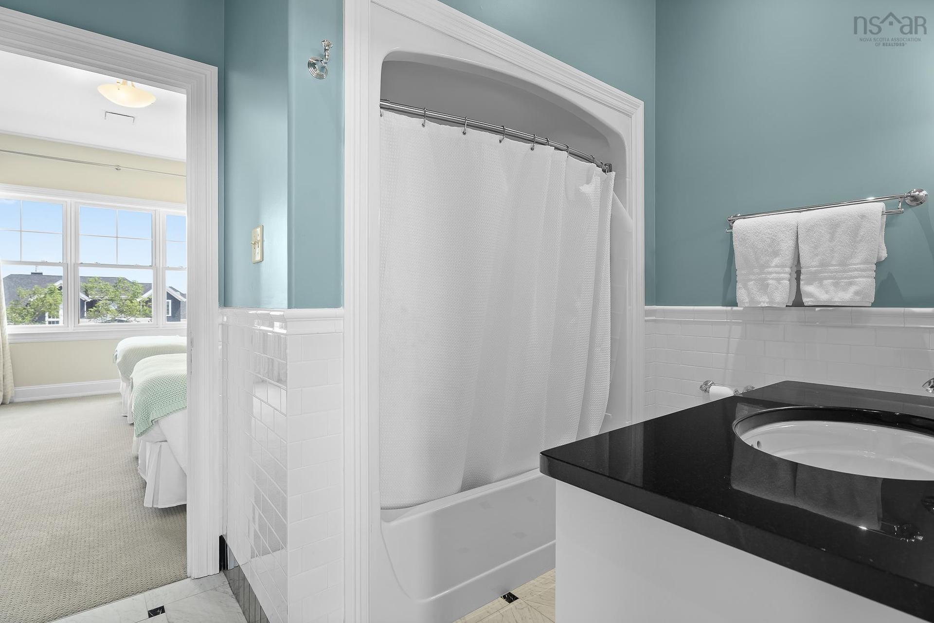 133 Harbourside Drive Drive, Fox Harbour, NS - Indoor Photo Showing Bathroom