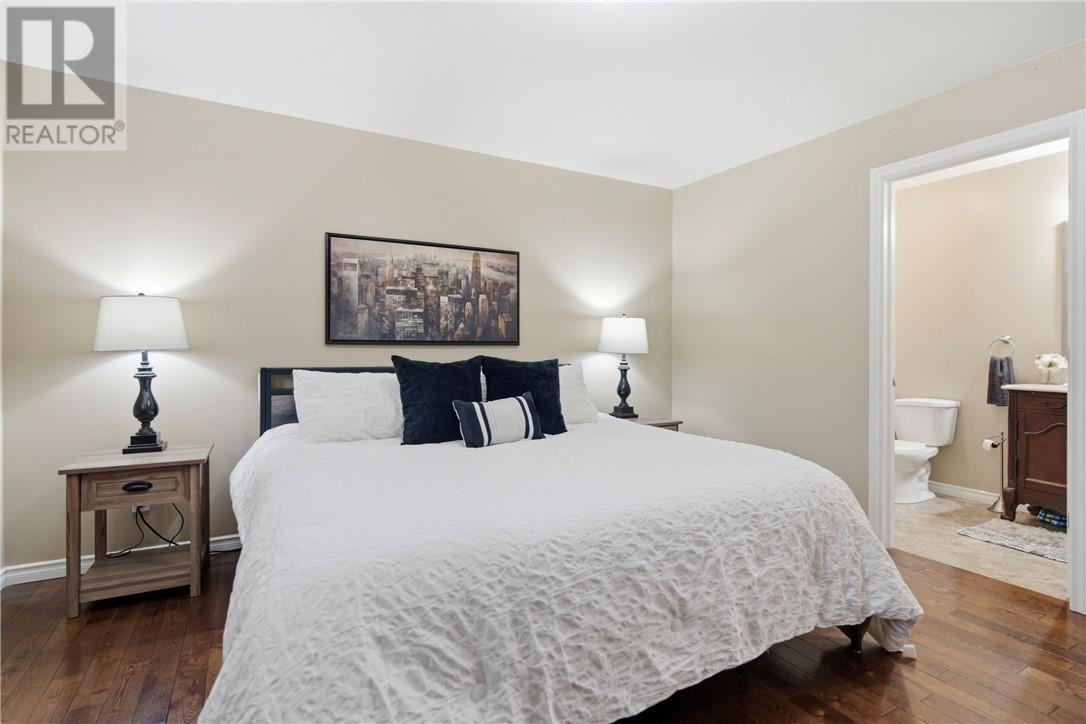 2425 Frontenac Street, Sudbury, ON - Indoor Photo Showing Bedroom