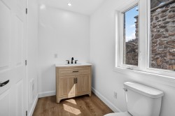 Salle de bains attenante à la CCP -