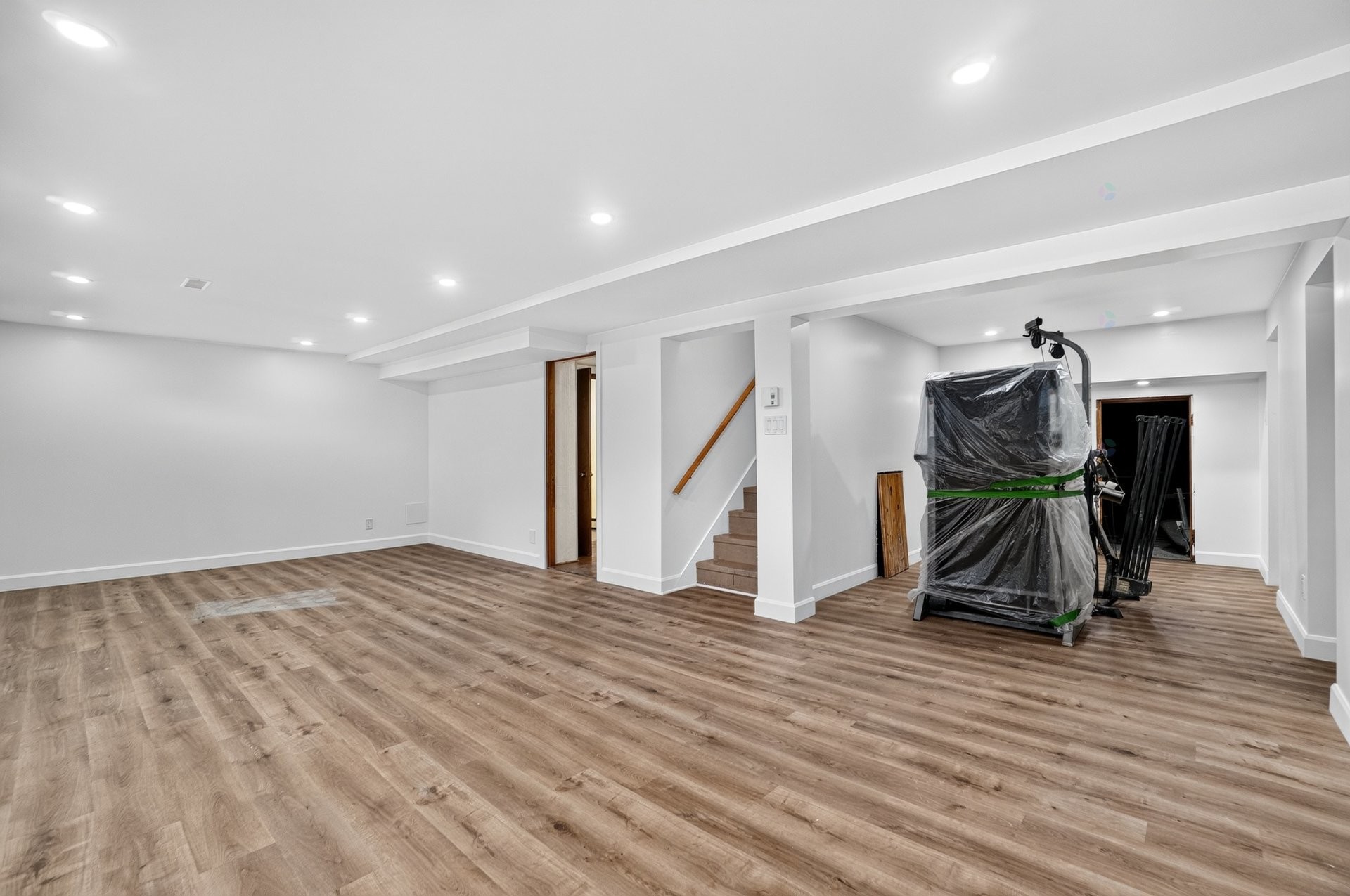 Basement - 235 Boul. Ivan-Pavlov, Laval (Vimont), QC - Indoor Photo Showing Other Room