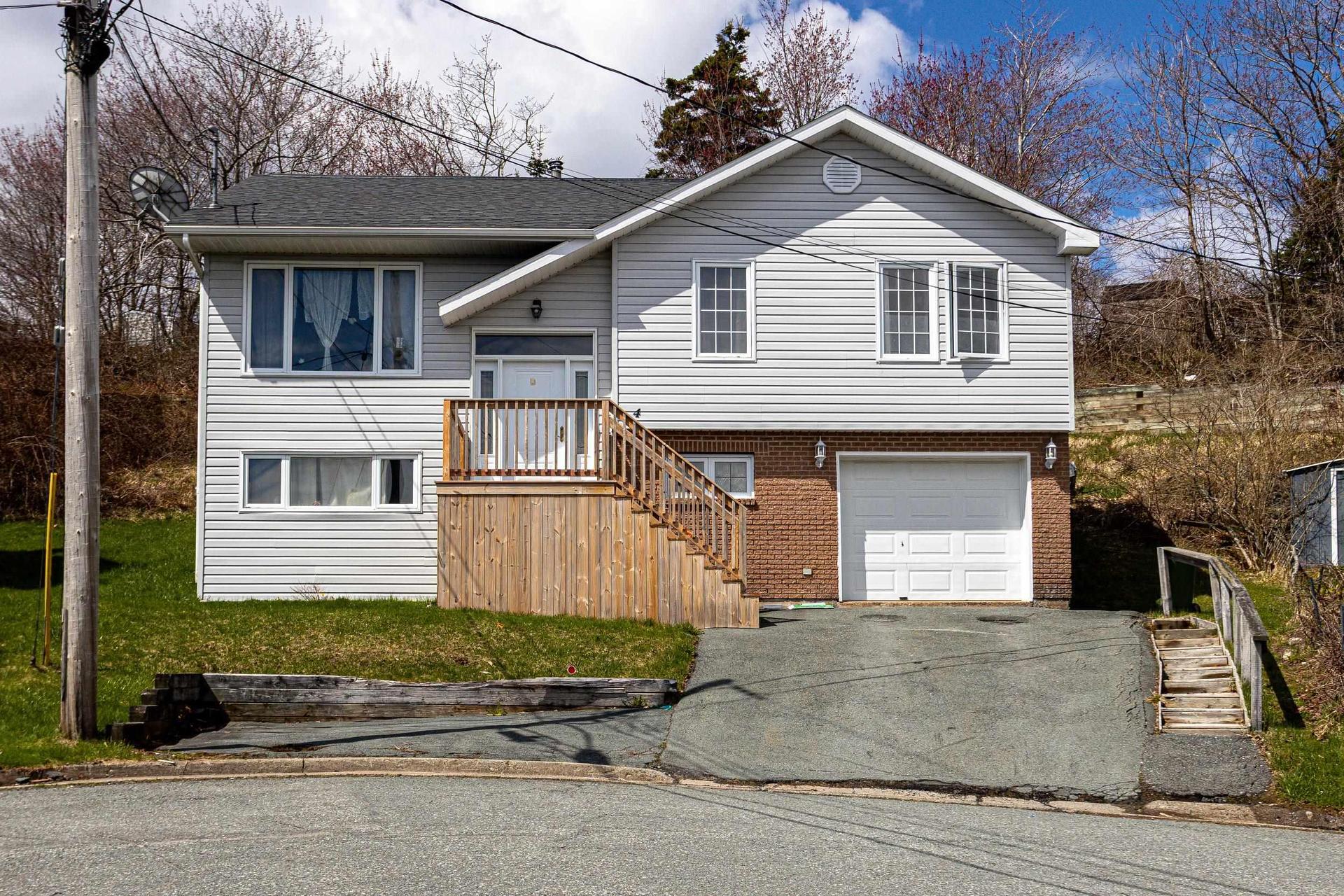 4 Ocono Court, Dartmouth, NS - Outdoor